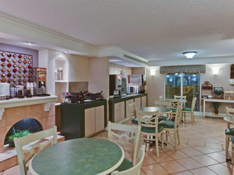 Baymont By Wyndham Jacksonville Orange Park Eksteriør bilde